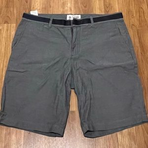 Penguin Shorts - Blue - Size 34